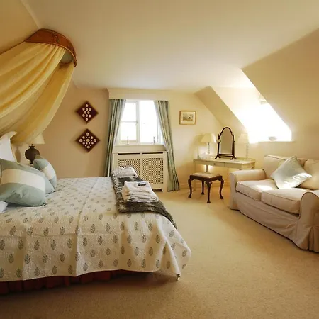 Rookwood Farmhouse B&B-3
